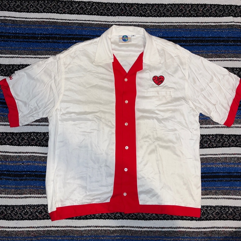 Rare vintage universal studios “I love Lucy” shirt